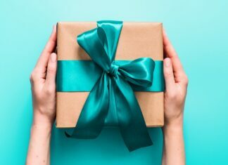 3 Great Gift Ideas That Are Perfect For Your Guests With a Sweet Tooth In The UK. Gift Ideas
