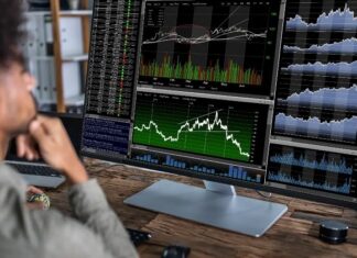 Choosing the Right Trading Platform: Key Considerations Trading Platform