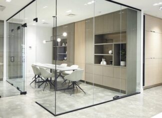 Natural Light and Quiet: The Dual Power of Glass Partition Walls Glass Partition